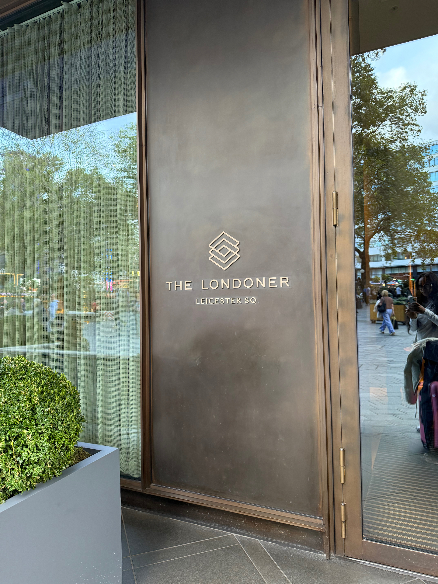 The Londoner, Leicester Sq